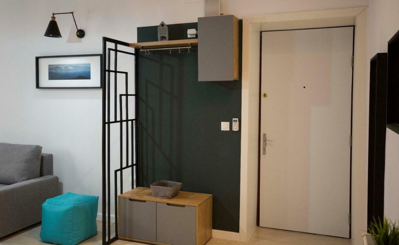 Ideal Apartment Bucarest Esterno foto